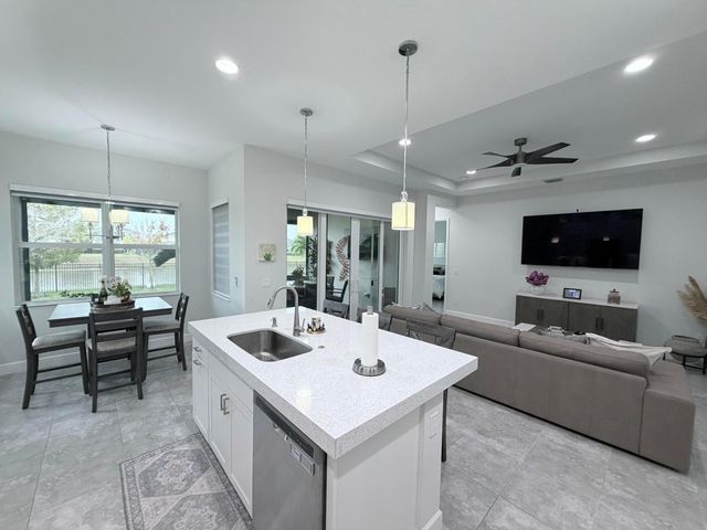 4572 Ambersweet Way, Westlake, FL 33470