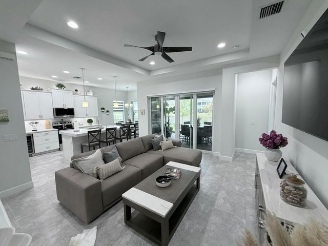 4572 Ambersweet Way, Westlake, FL 33470