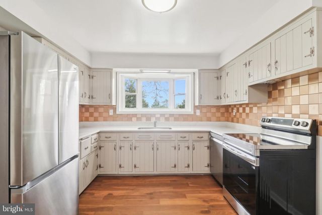 405 SOUTHWEST DR, Silver Spring, MD 20901