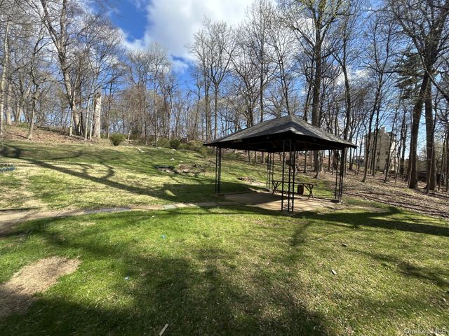 8 Ridge Street, Sleepy Hollow, NY 10591