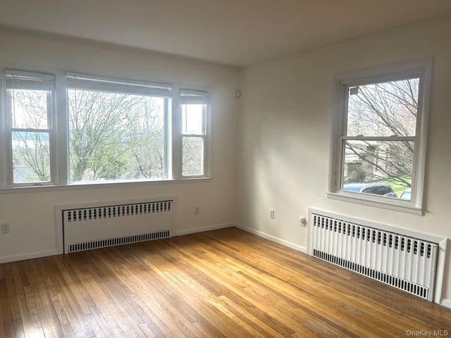 8 Ridge Street, Sleepy Hollow, NY 10591