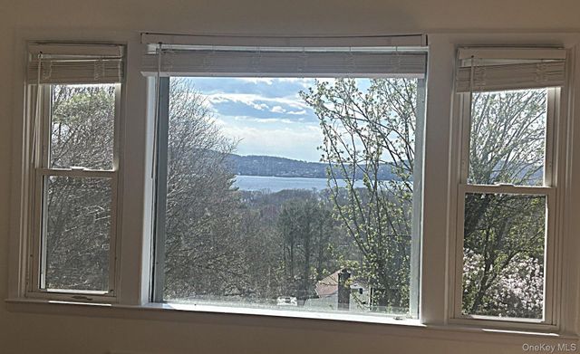 8 Ridge Street, Sleepy Hollow, NY 10591