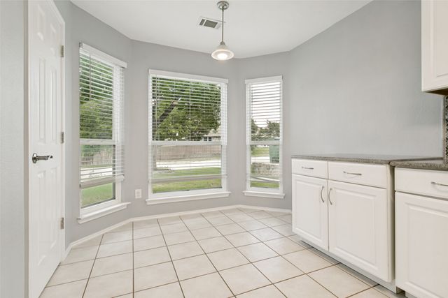 2236 Ryan Ridge, Grapevine, TX 76051