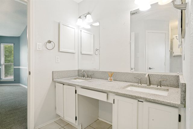 2236 Ryan Ridge, Grapevine, TX 76051