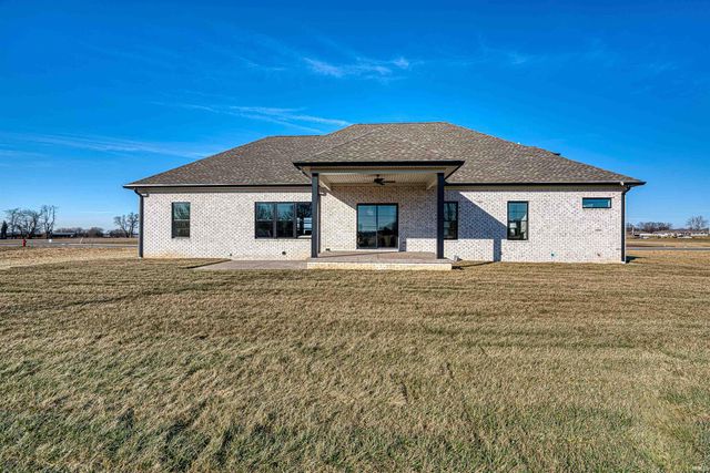 2820 Lake Drive, Newburgh, IN 47630