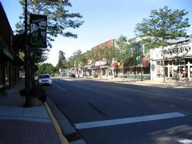 316 Sutherland Avenue, Watervliet, MI 49098