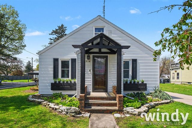 316 Sutherland Avenue, Watervliet, MI 49098