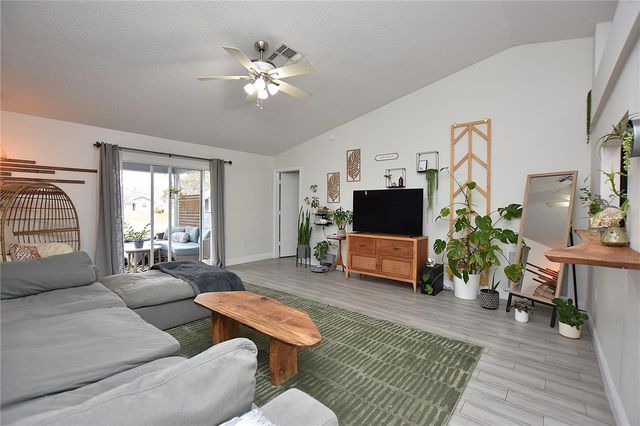 2022 HATTERAS POINT, Lakeland, FL 33813