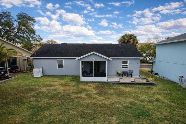 2022 HATTERAS POINT, Lakeland, FL 33813