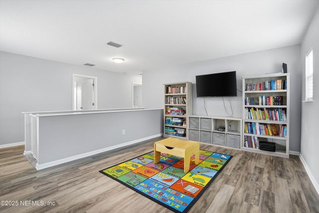 7213 BEEKMAN LAKE Drive S, Jacksonville, FL 32222