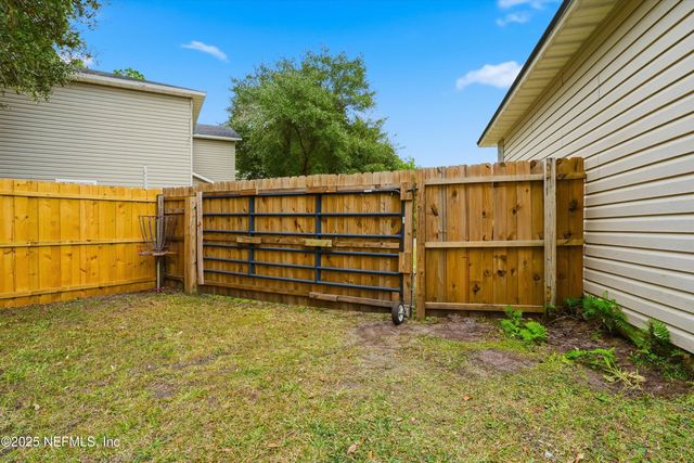 7213 BEEKMAN LAKE Drive S, Jacksonville, FL 32222