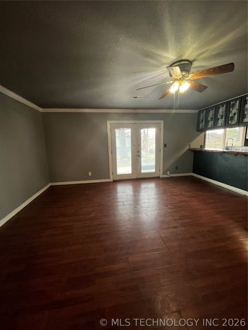 4566 W 64th Street S, Tulsa, OK 74132