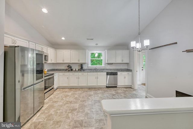 15041 JEFFERSON HWY, Bumpass, VA 23024