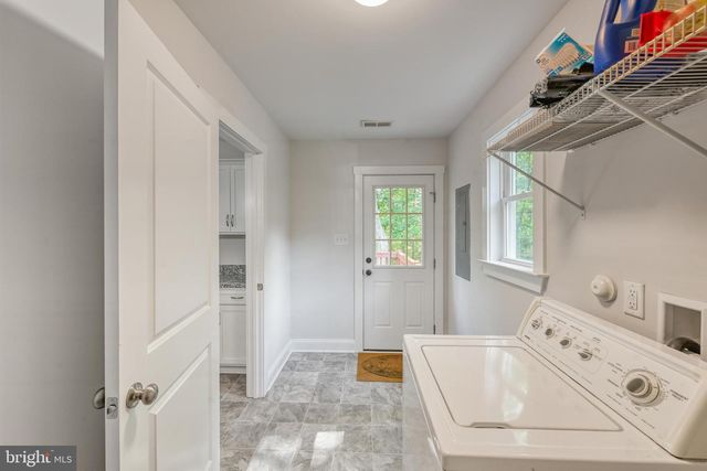 15041 JEFFERSON HWY, Bumpass, VA 23024