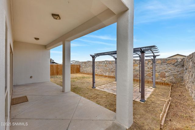 3925 Agua de vida Drive, Las Cruces, NM 88012