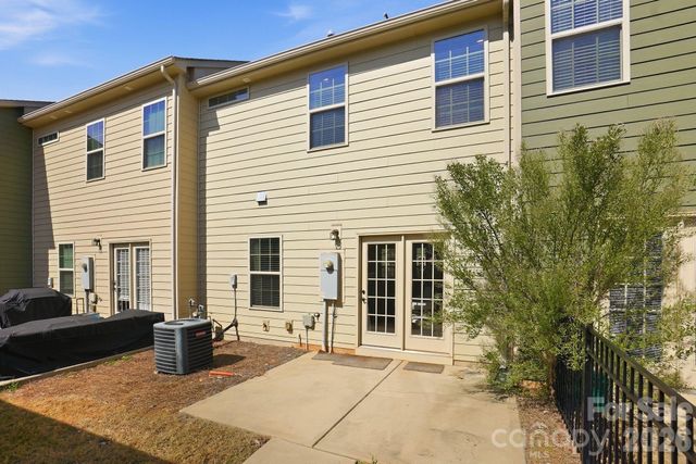 3047 Potomac River Parkway, Charlotte, NC 28217