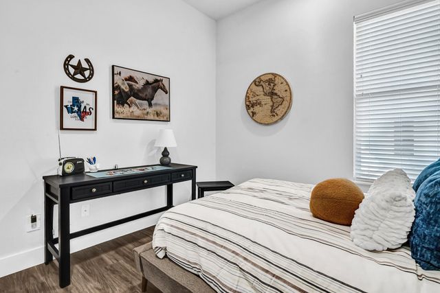 38634 Spur 149 Rd 4A, Magnolia, TX 77354