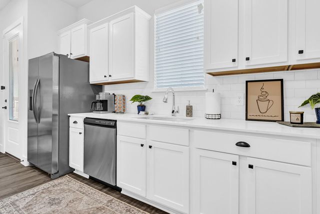 38634 Spur 149 Rd 4A, Magnolia, TX 77354