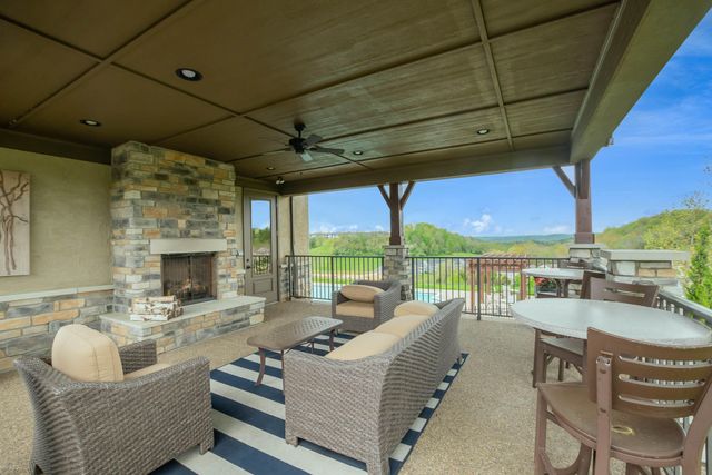 7463 Flintshire Drive, Alexandria, KY 41001