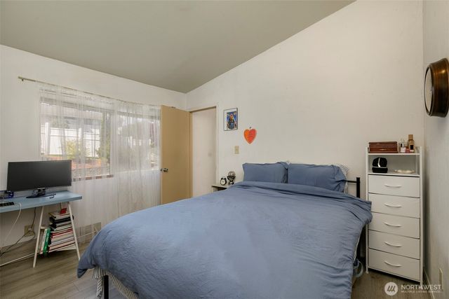 11122 59th Avenue S, Seattle, WA 98178