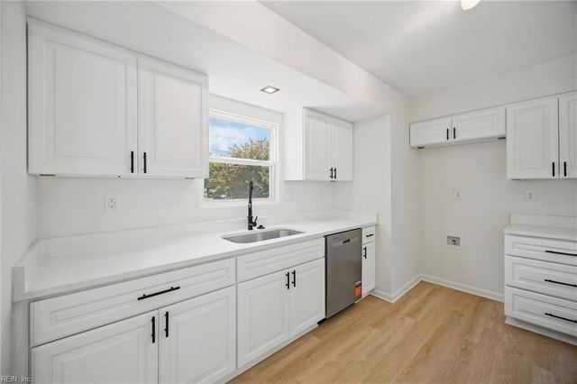 4257 Eagle Rock CT, Virginia Beach, VA 23450