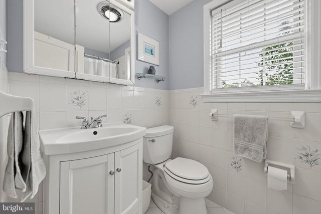 58 UPLAND RD, Havertown, PA 19083