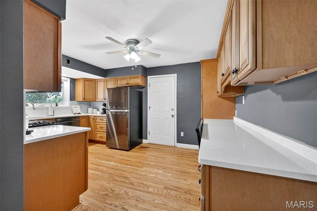 9828 Whitcomb Lane, Affton, MO 63123