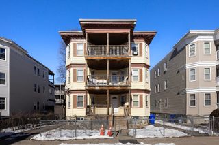 35 Wilcock St, Boston, MA 02124