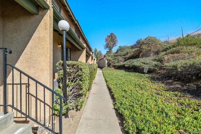 10814 Riderwood D, Santee, CA 92071