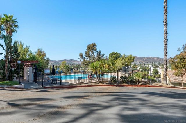 10814 Riderwood D, Santee, CA 92071
