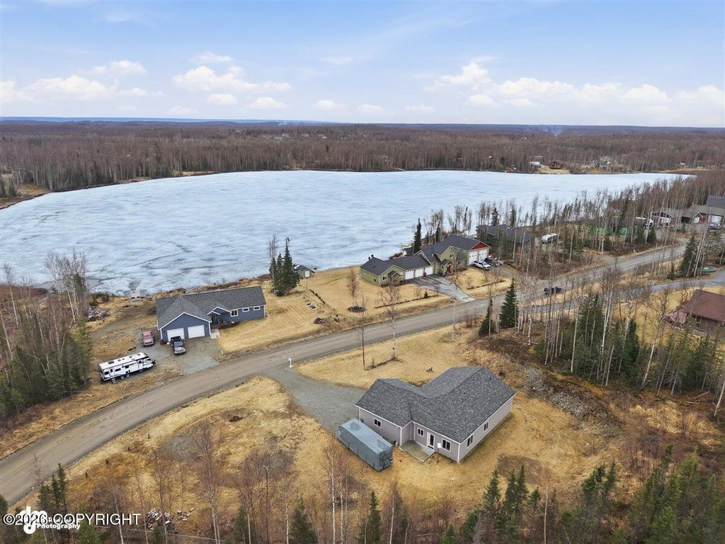 2900 N Monroe Circle, Wasilla, AK 99623