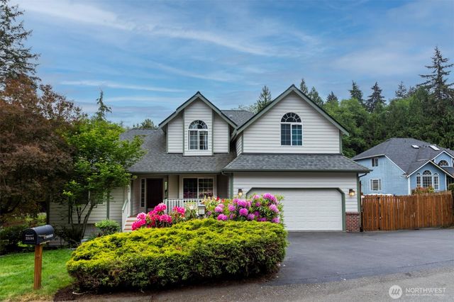 23184 Brandon Place NW, Poulsbo, WA 98370