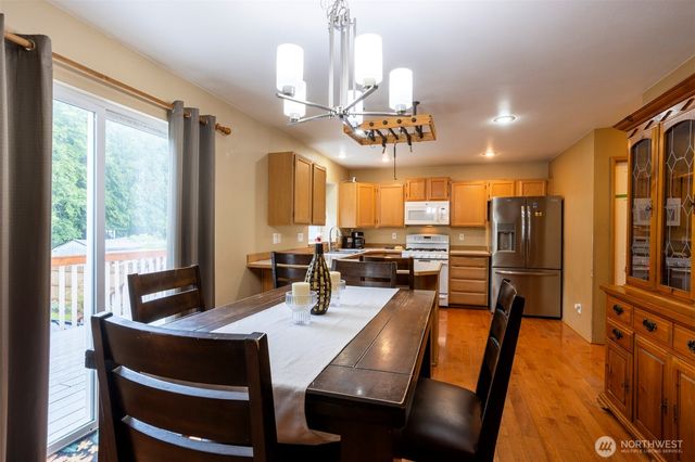 23184 Brandon Place NW, Poulsbo, WA 98370