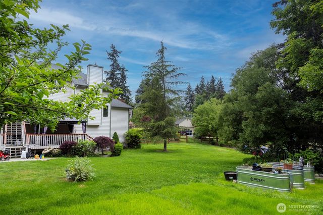 23184 Brandon Place NW, Poulsbo, WA 98370