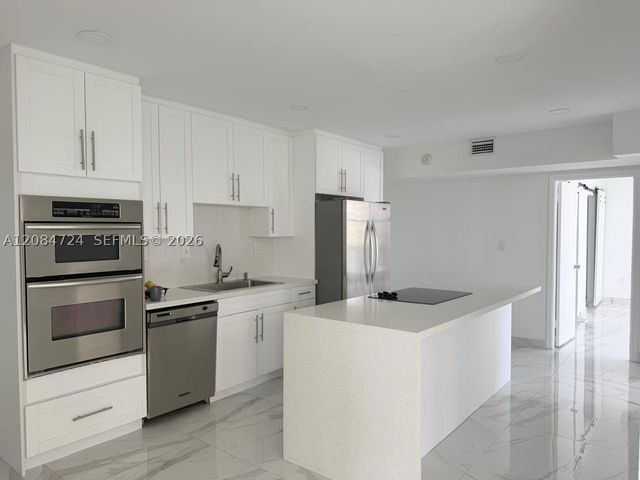 11111 Biscayne Blvd 6E, Miami, FL 33181