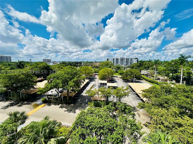11111 Biscayne Blvd 6E, Miami, FL 33181
