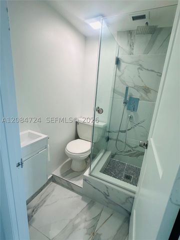 11111 Biscayne Blvd 6E, Miami, FL 33181