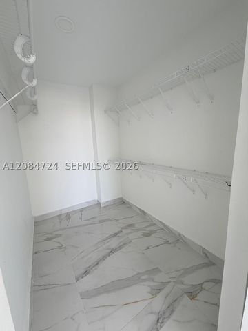 11111 Biscayne Blvd 6E, Miami, FL 33181
