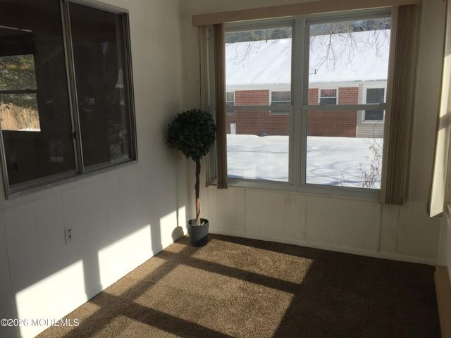 39 Crocus Lane B, Manchester, NJ 08759