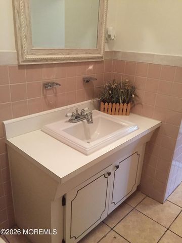 39 Crocus Lane B, Manchester, NJ 08759