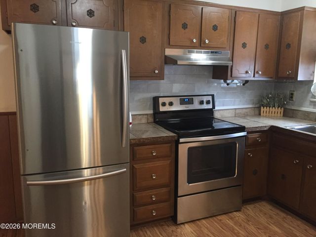 39 Crocus Lane B, Manchester, NJ 08759