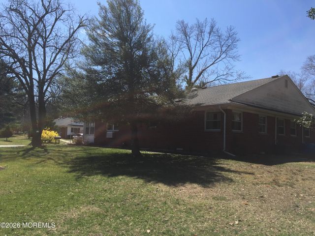 39 Crocus Lane B, Manchester, NJ 08759