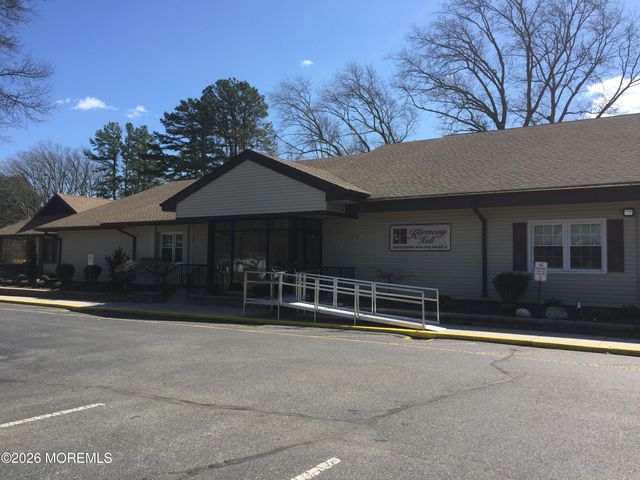 39 Crocus Lane B, Manchester, NJ 08759