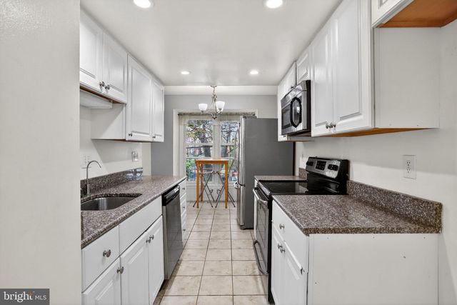 9904 TAMBAY CT, Montgomery Village, MD 20886