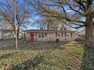 7515 E 50th Street, Indianapolis, IN 46226