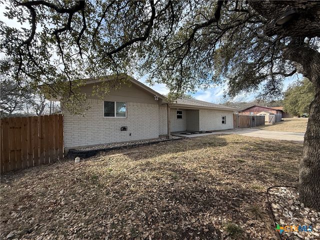 2109 Urbantke Lane, Copperas Cove, TX 76522