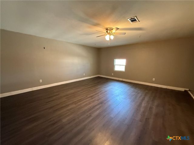 2109 Urbantke Lane, Copperas Cove, TX 76522