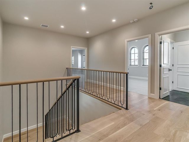 916 NW 156th Street, Edmond, OK 73013