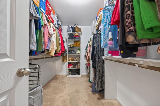 8023 Villa De Norte Street, Houston, TX 77070