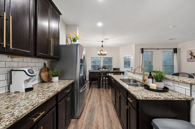 8023 Villa De Norte Street, Houston, TX 77070
